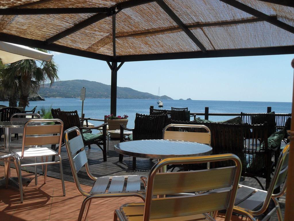 Casa Del Golfo Aparthotel Lacona Exterior photo